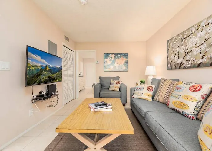 The Retreat 3 - Wilton Manors